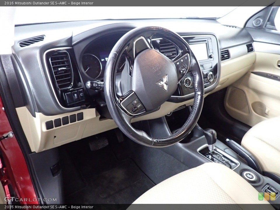 Beige Interior Dashboard for the 2016 Mitsubishi Outlander SE S-AWC #140367085