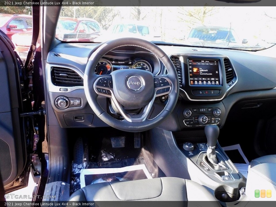 Black Interior Dashboard for the 2021 Jeep Cherokee Latitude Lux 4x4 #140383075
