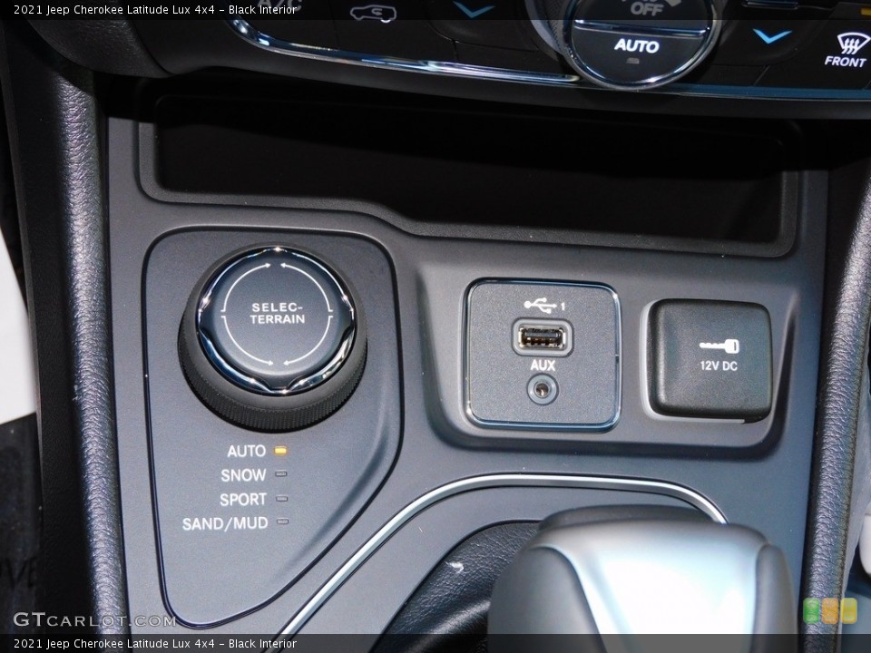 Black Interior Controls for the 2021 Jeep Cherokee Latitude Lux 4x4 #140383210