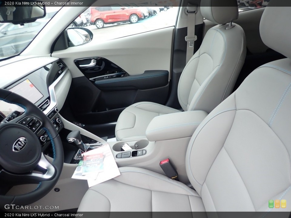 Charcoal Interior Front Seat for the 2020 Kia Niro LXS Hybrid #140395762