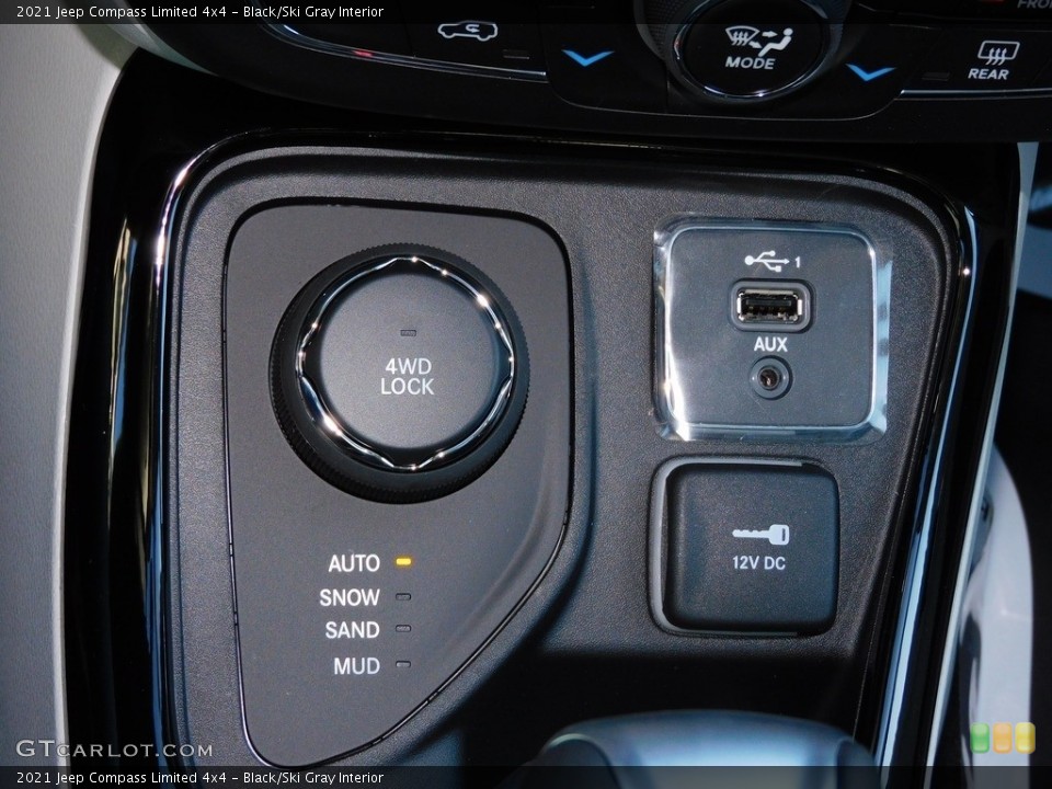 Black/Ski Gray Interior Controls for the 2021 Jeep Compass Limited 4x4 #140399647