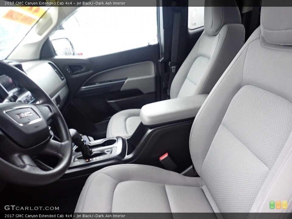 Jet Black/­Dark Ash Interior Photo for the 2017 GMC Canyon Extended Cab 4x4 #140404991