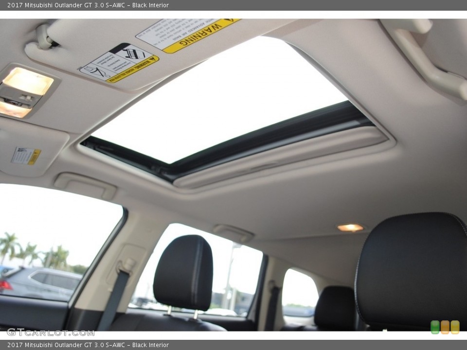 Black Interior Sunroof for the 2017 Mitsubishi Outlander GT 3.0 S-AWC #140410362