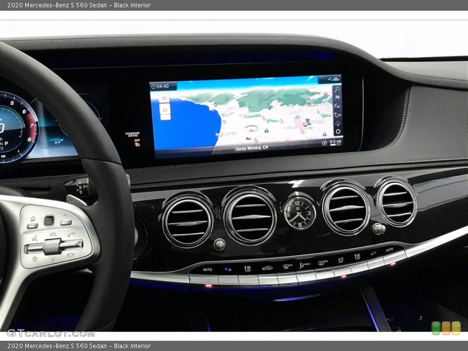 Black Interior Controls for the 2020 Mercedes-Benz S 560 Sedan #140411220