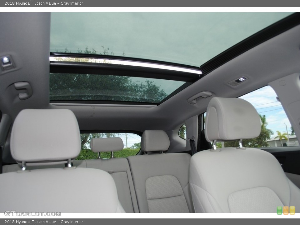 Gray Interior Sunroof for the 2018 Hyundai Tucson Value #140411565