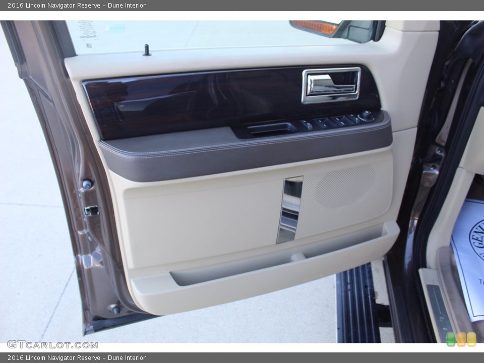 Dune Interior Door Panel for the 2016 Lincoln Navigator Reserve #140415325