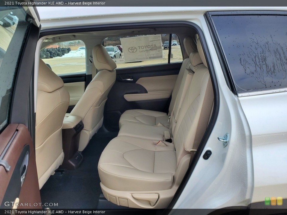 Harvest Beige Interior Rear Seat for the 2021 Toyota Highlander XLE AWD #140425092