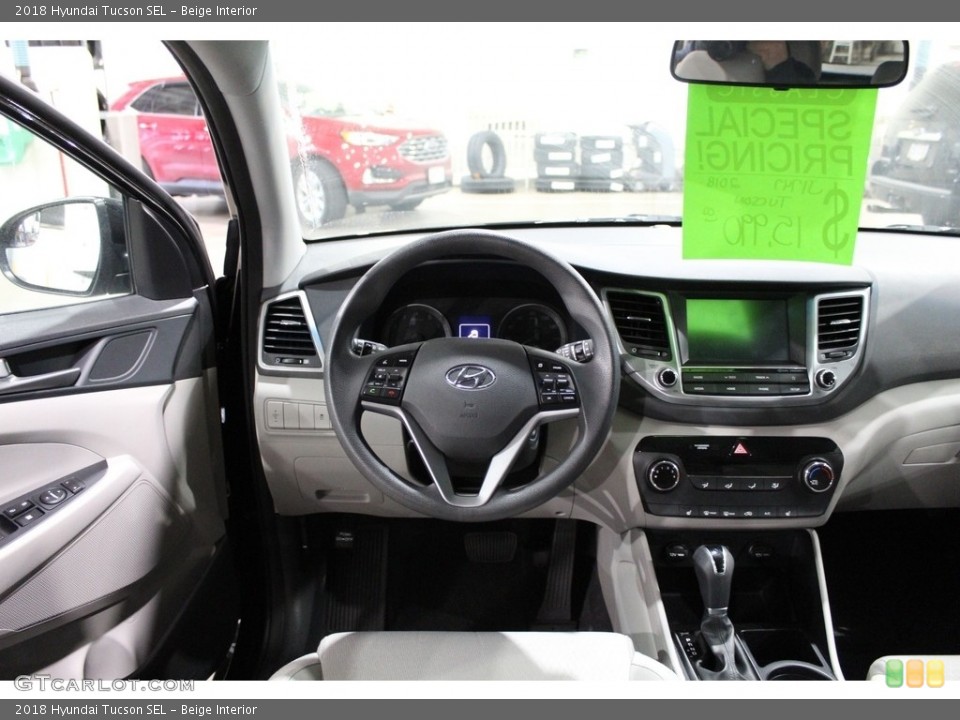 Beige Interior Controls for the 2018 Hyundai Tucson SEL #140428287