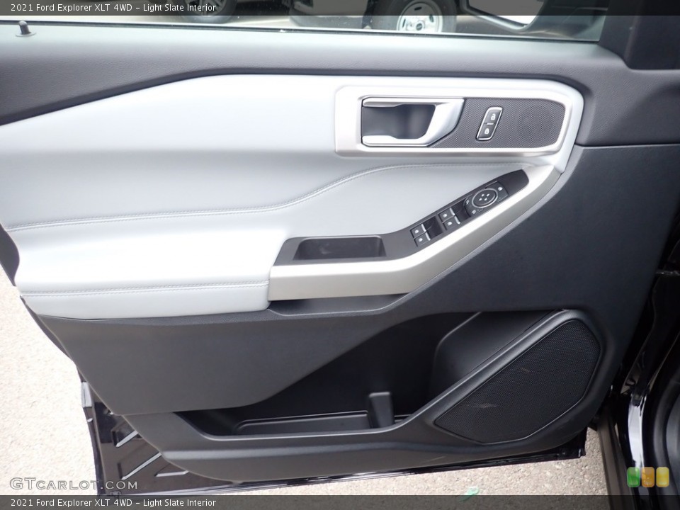 Light Slate Interior Door Panel for the 2021 Ford Explorer XLT 4WD #140436742