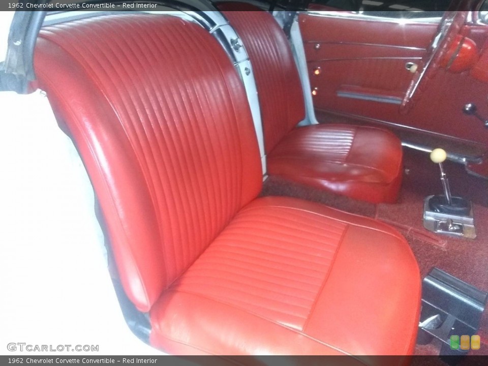 Red 1962 Chevrolet Corvette Interiors
