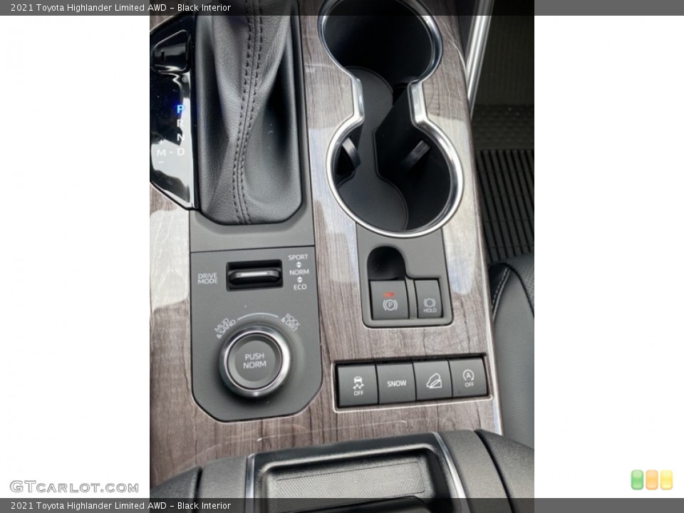 Black Interior Controls for the 2021 Toyota Highlander Limited AWD #140457607