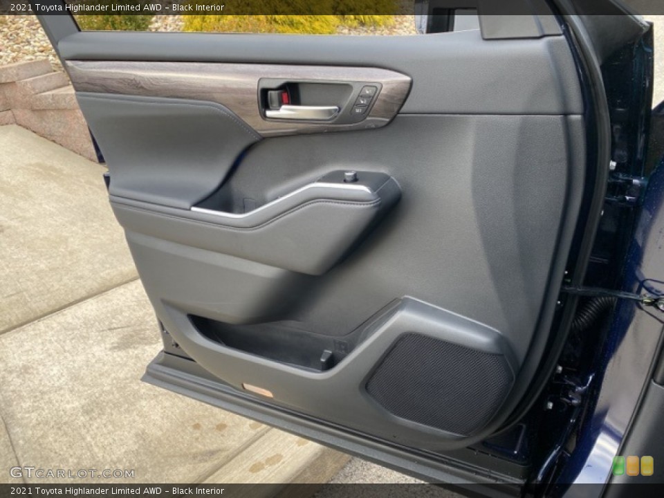 Black Interior Door Panel for the 2021 Toyota Highlander Limited AWD #140457679