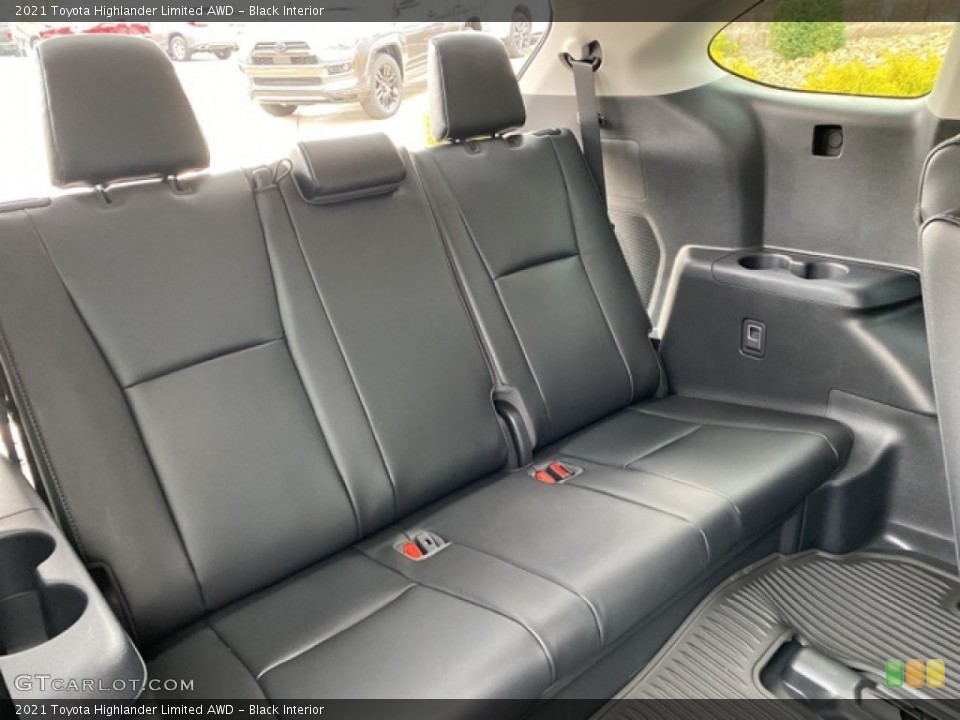Black Interior Rear Seat for the 2021 Toyota Highlander Limited AWD #140457814
