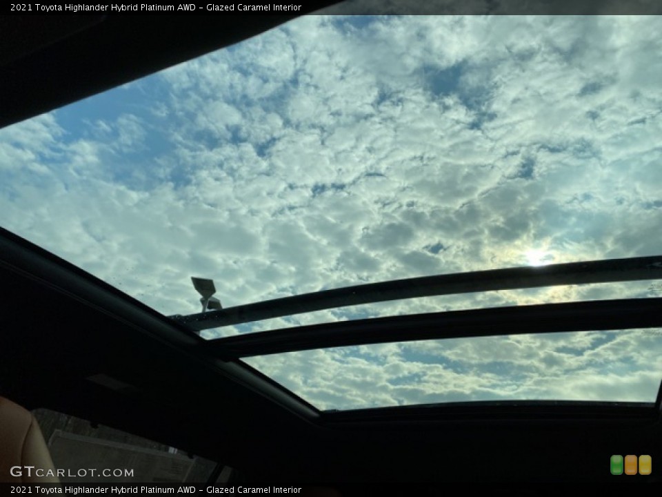 Glazed Caramel Interior Sunroof for the 2021 Toyota Highlander Hybrid Platinum AWD #140458129