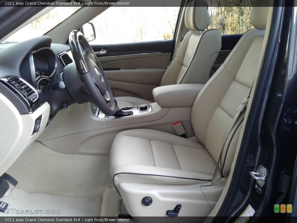 Light Frost/Brown Interior Photo for the 2021 Jeep Grand Cherokee Overland 4x4 #140469649