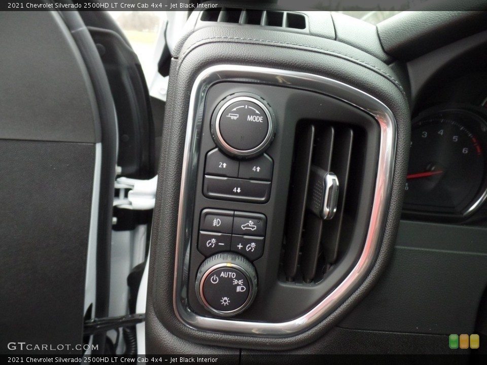 Jet Black Interior Controls for the 2021 Chevrolet Silverado 2500HD LT Crew Cab 4x4 #140470534