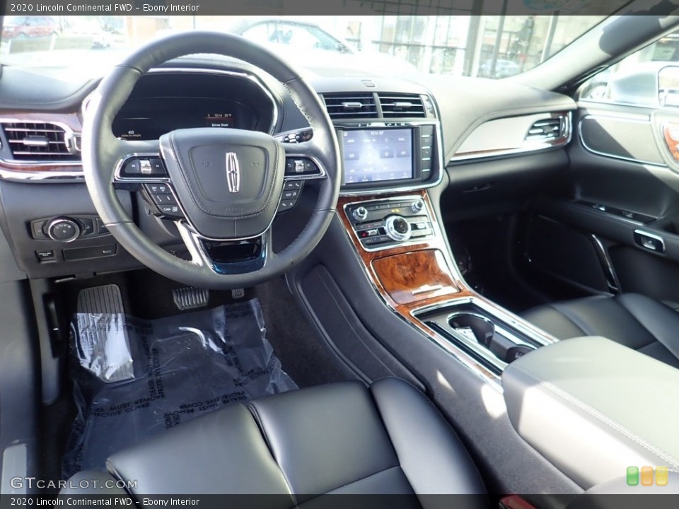 Ebony Interior Photo for the 2020 Lincoln Continental FWD #140490133