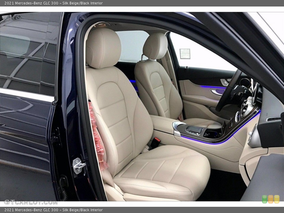 Silk Beige/Black Interior Photo for the 2021 Mercedes-Benz GLC 300 #140495274