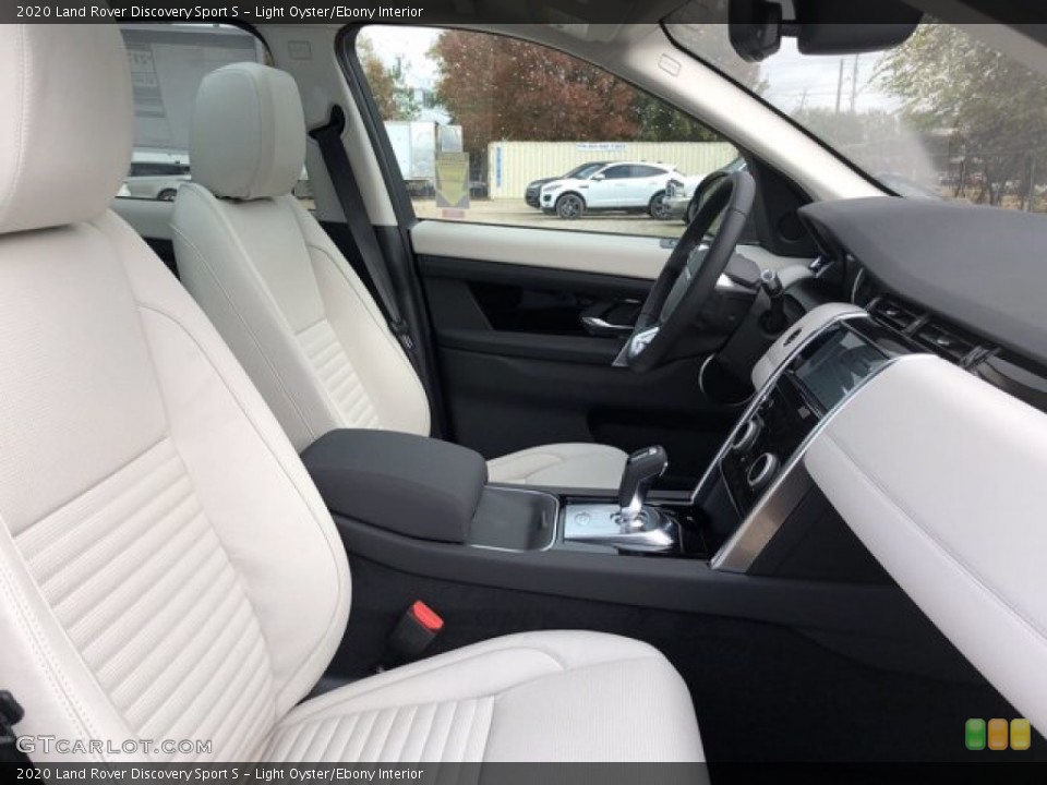 Light Oyster/Ebony 2020 Land Rover Discovery Sport Interiors