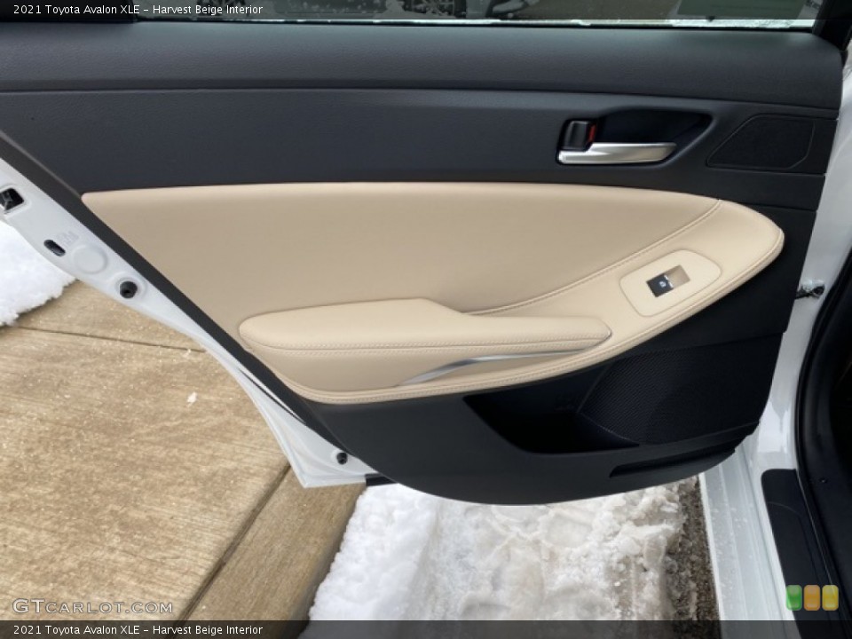 Harvest Beige Interior Door Panel for the 2021 Toyota Avalon XLE #140539788