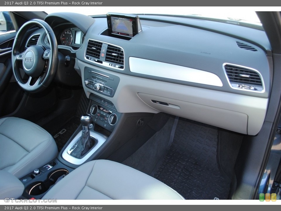 Rock Gray Interior Dashboard for the 2017 Audi Q3 2.0 TFSI Premium Plus #140540895