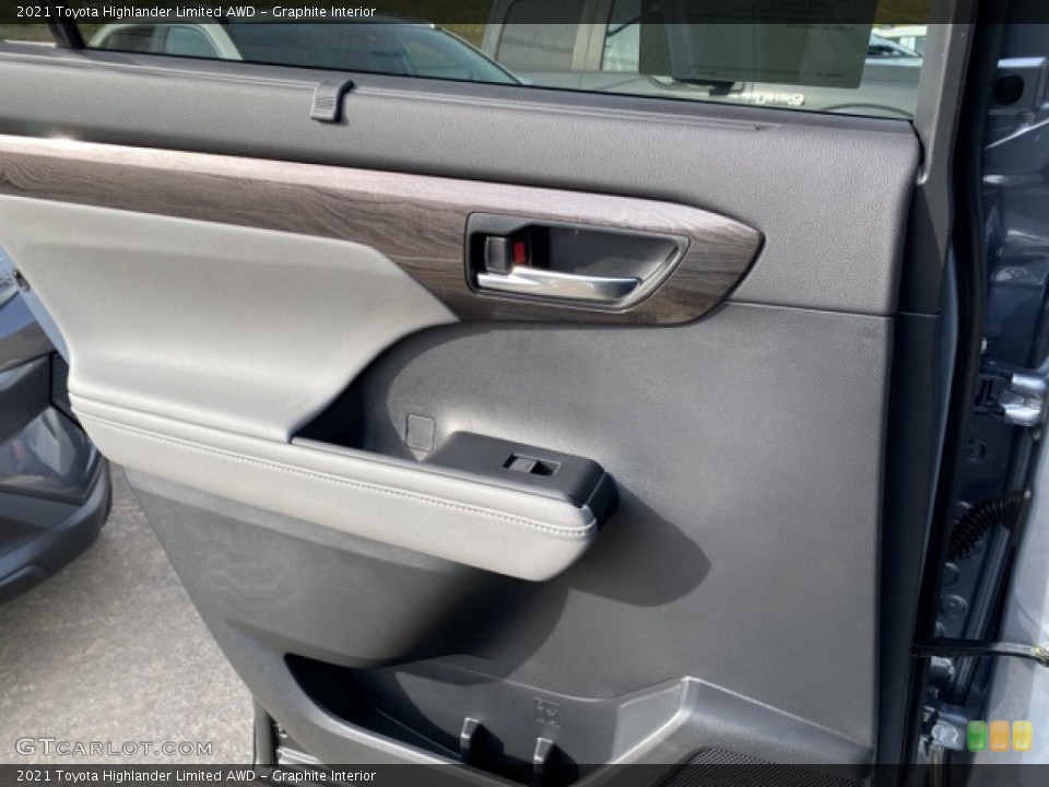 Graphite Interior Door Panel for the 2021 Toyota Highlander Limited AWD #140555205