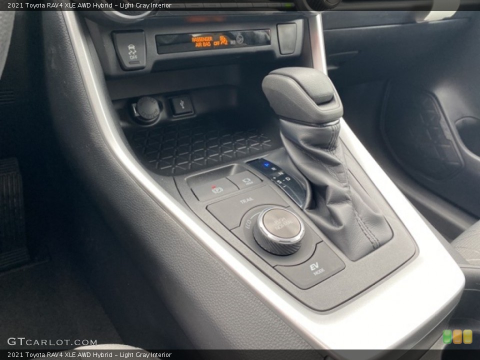 Light Gray Interior Transmission for the 2021 Toyota RAV4 XLE AWD Hybrid #140573370