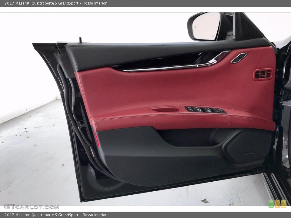 Rosso Interior Door Panel for the 2017 Maserati Quattroporte S GrandSport #140575857