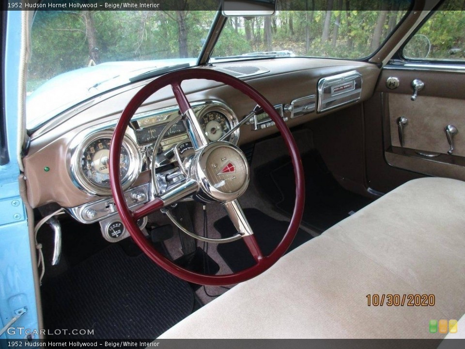 Beige/White 1952 Hudson Hornet Interiors