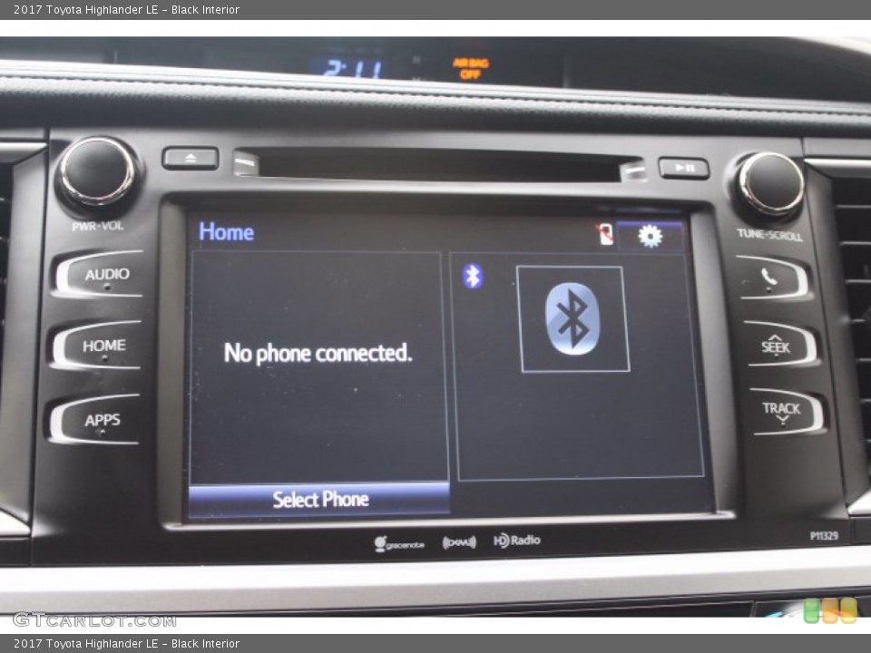 Black Interior Controls for the 2017 Toyota Highlander LE #140600488