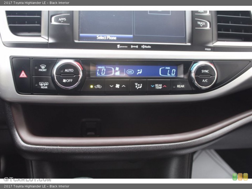 Black Interior Controls for the 2017 Toyota Highlander LE #140600506