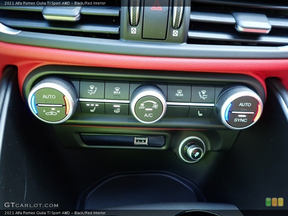 Black/Red Interior Controls for the 2021 Alfa Romeo Giulia TI Sport AWD #140626470
