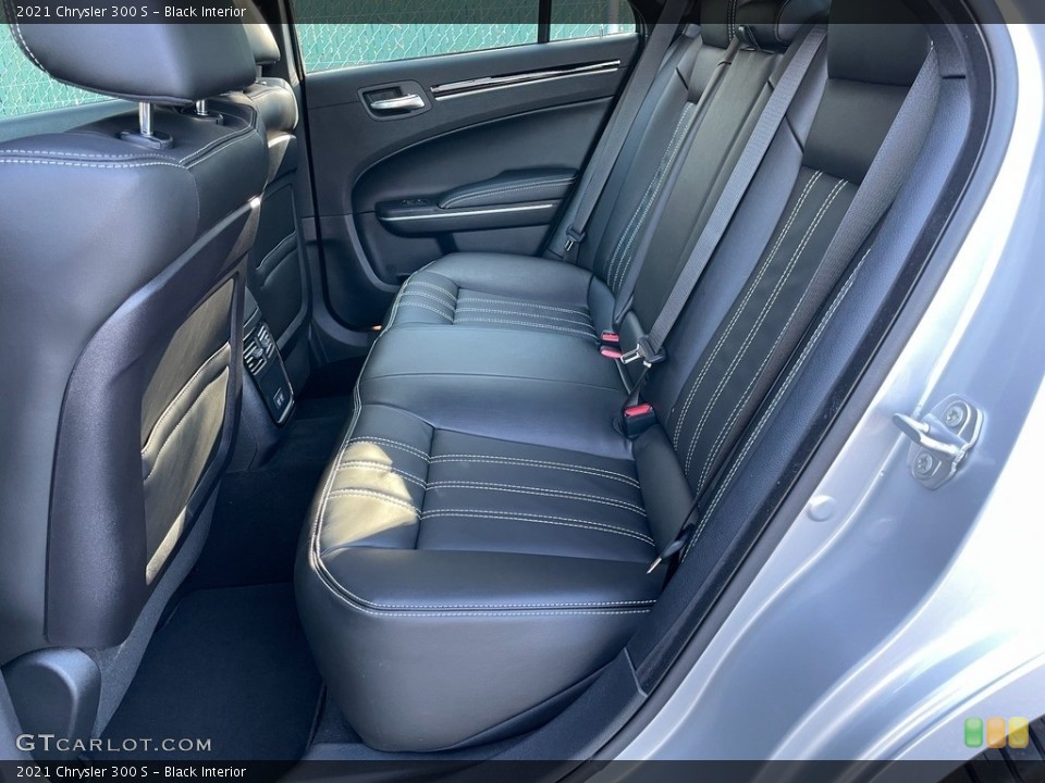Black Interior Rear Seat for the 2021 Chrysler 300 S #140627519