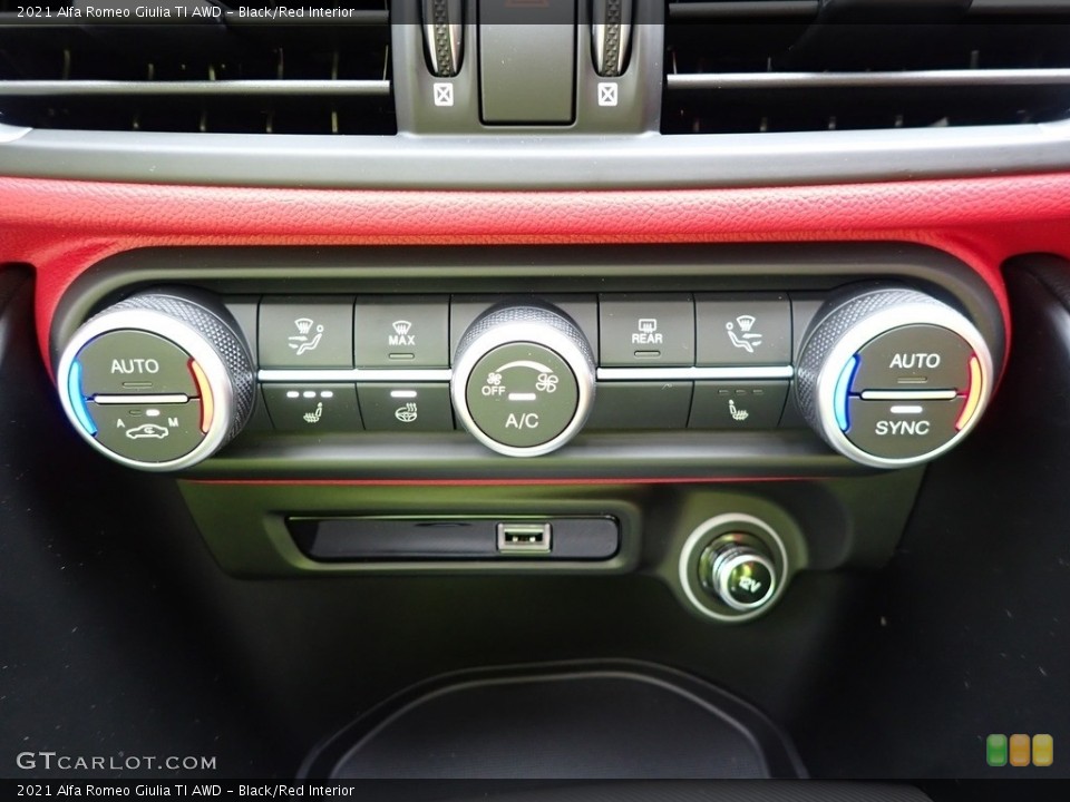 Black/Red Interior Controls for the 2021 Alfa Romeo Giulia TI AWD #140629838
