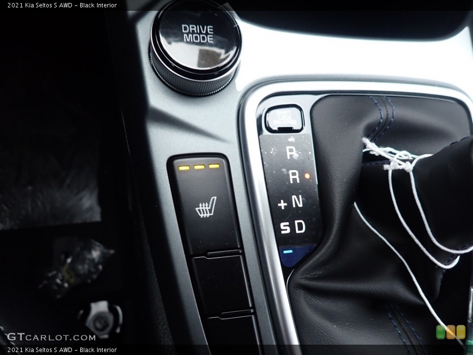 Black Interior Transmission for the 2021 Kia Seltos S AWD #140631005