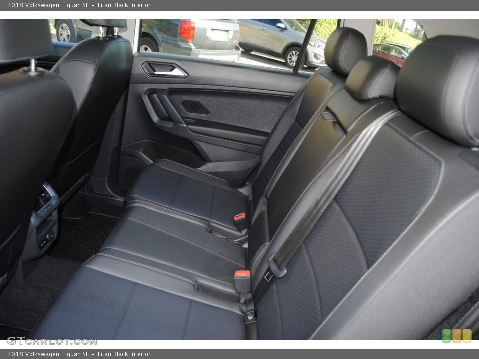 Titan Black Interior Rear Seat for the 2018 Volkswagen Tiguan SE #140636138
