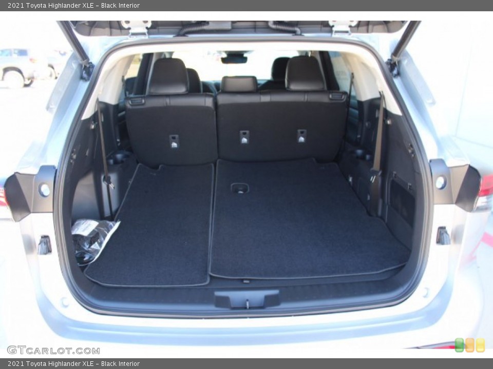 Black Interior Trunk for the 2021 Toyota Highlander XLE #140641922