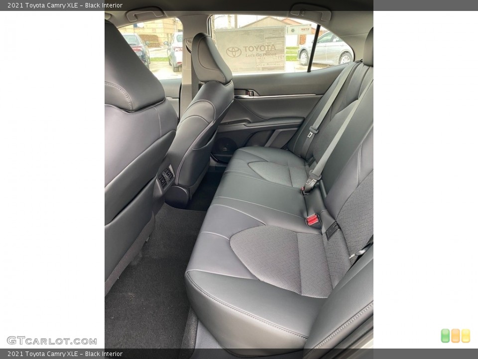 Black Interior Rear Seat for the 2021 Toyota Camry XLE #140650600