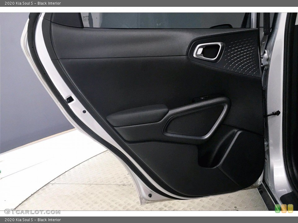 Black Interior Door Panel for the 2020 Kia Soul S #140657284