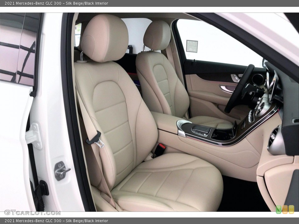 Silk Beige/Black Interior Photo for the 2021 Mercedes-Benz GLC 300 #140662561