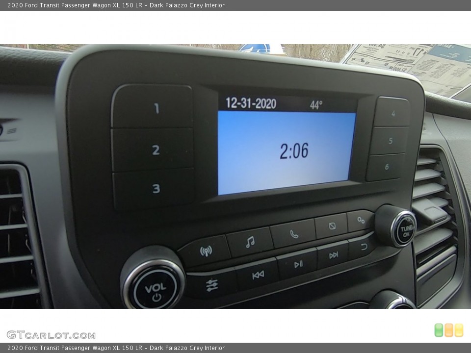 Dark Palazzo Grey Interior Controls for the 2020 Ford Transit Passenger Wagon XL 150 LR #140665838