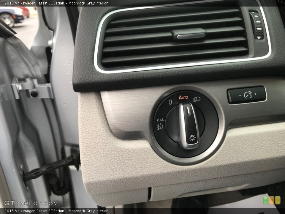 Moonrock Gray Interior Controls for the 2015 Volkswagen Passat SE Sedan #140676966
