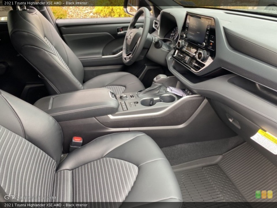 Black Interior Front Seat for the 2021 Toyota Highlander XSE AWD #140702870