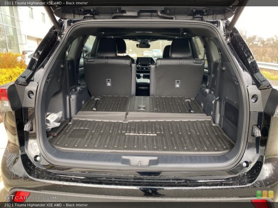 Black Interior Trunk for the 2021 Toyota Highlander XSE AWD #140703347