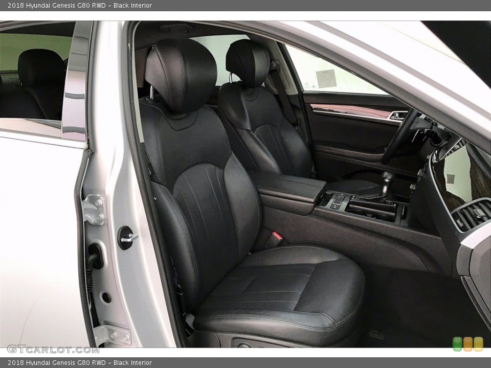 Black Interior Photo for the 2018 Hyundai Genesis G80 RWD #140706095
