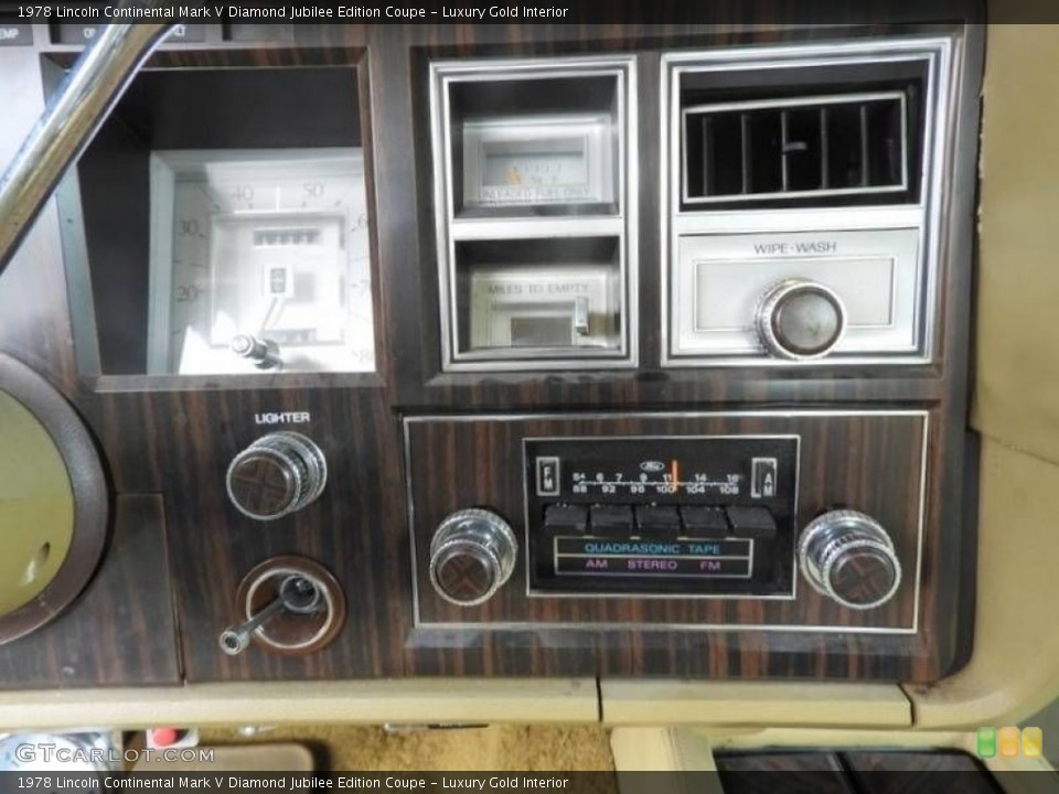 Luxury Gold Interior Controls for the 1978 Lincoln Continental Mark V Diamond Jubilee Edition Coupe #140721090