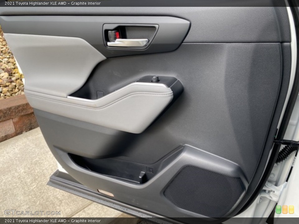 Graphite Interior Door Panel for the 2021 Toyota Highlander XLE AWD #140721492