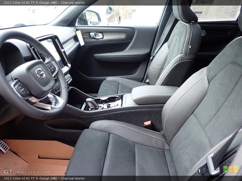 Charcoal 2021 Volvo XC40 Interiors