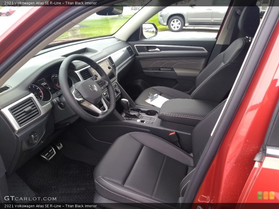 Titan Black Interior Photo for the 2021 Volkswagen Atlas SE R-Line #140733150