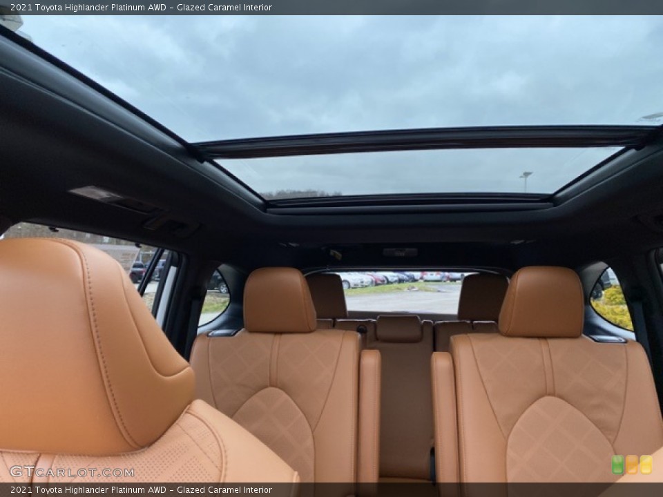 Glazed Caramel Interior Sunroof for the 2021 Toyota Highlander Platinum AWD #140737464
